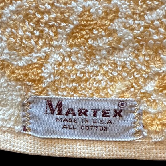 Vintage Martex Embroidered Floral Yellow & White Bath/Hand Towel Set - Picture 3 of 5